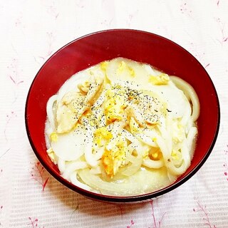 鶏皮入り♪卵うどん